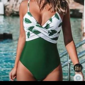 Cupshe tropical print one-piece swimsuit